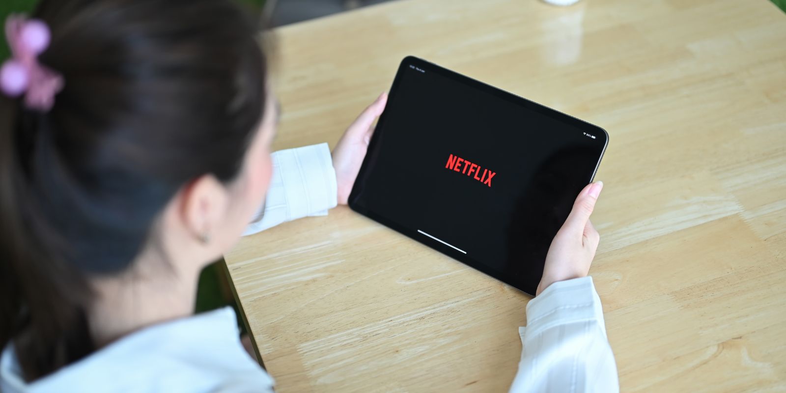 Common Reasons Netflix Downloads Don’t Work Without WiFi