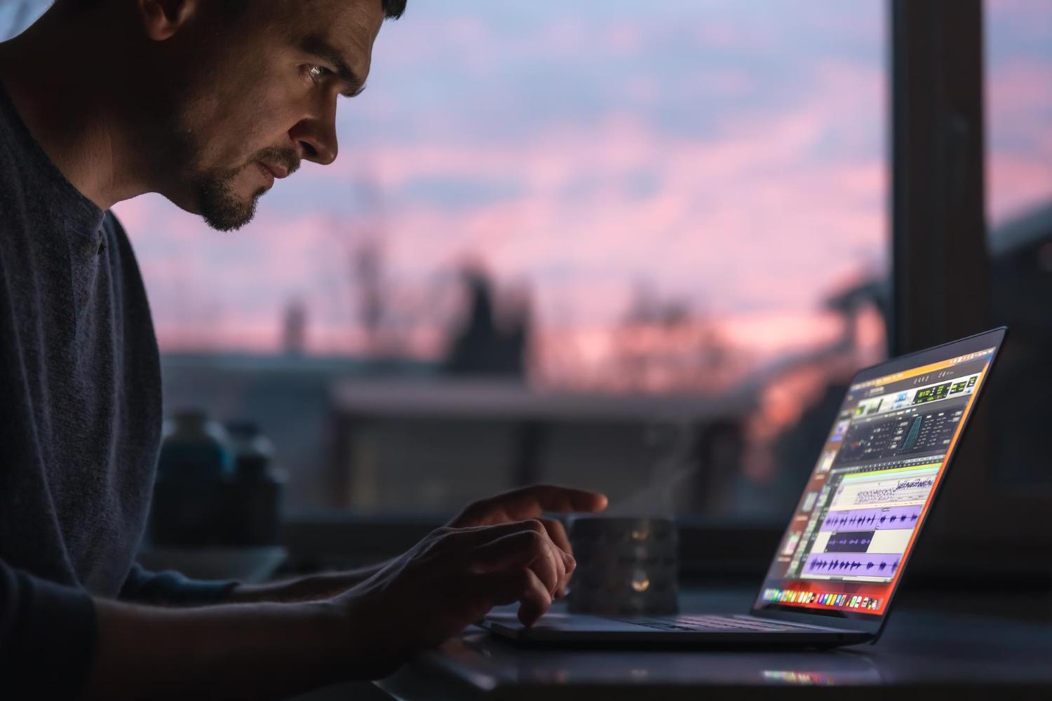 Why Visual Design and Interface Quality Are the Hidden Factors in Online Platform Success